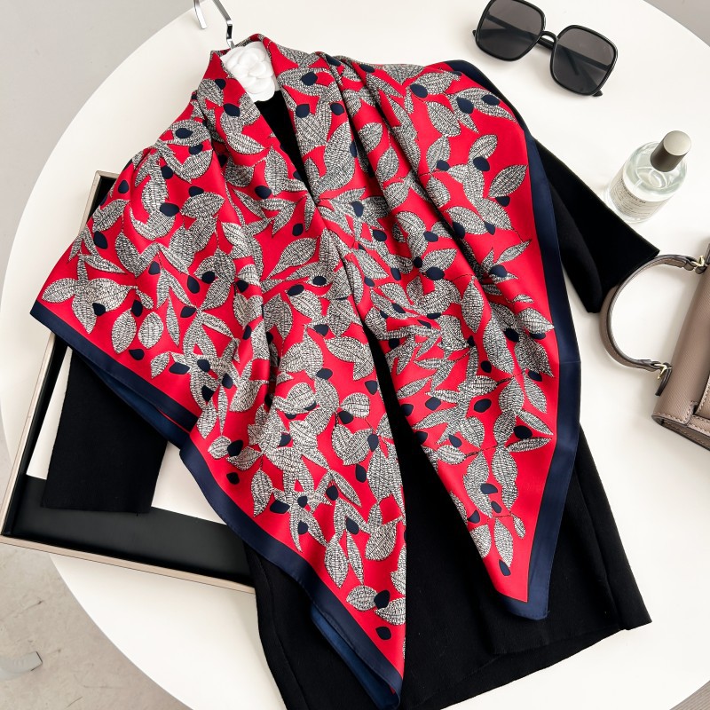 Lenço Quadrado de 90cm de Alta - Ascot Neck Scarf avaliação e preço
