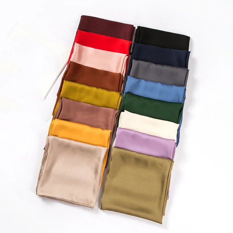 Lenço de Cetim Feminino 70cm,  - Ascot Neck Scarf avaliação e preço